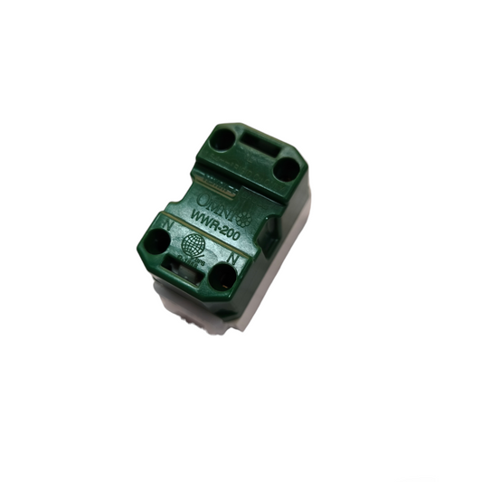 Omni Flat Pin Outlet Device Wide Series 15A 250V WWR-200
