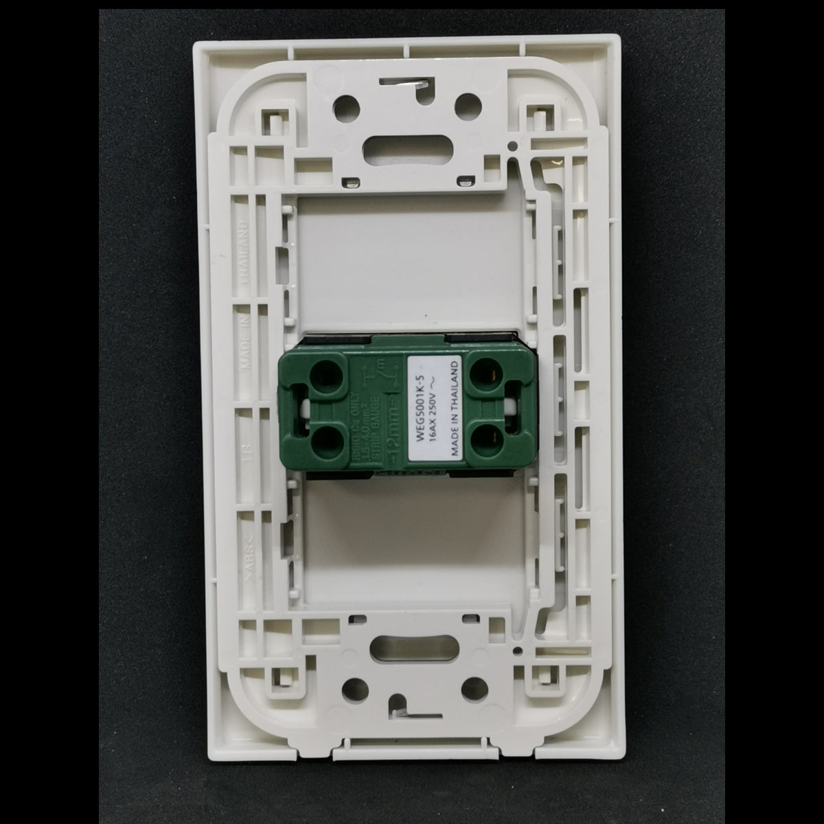 Panasonic 15A 220V wall light switch 1 gang with a durable design for easy installation