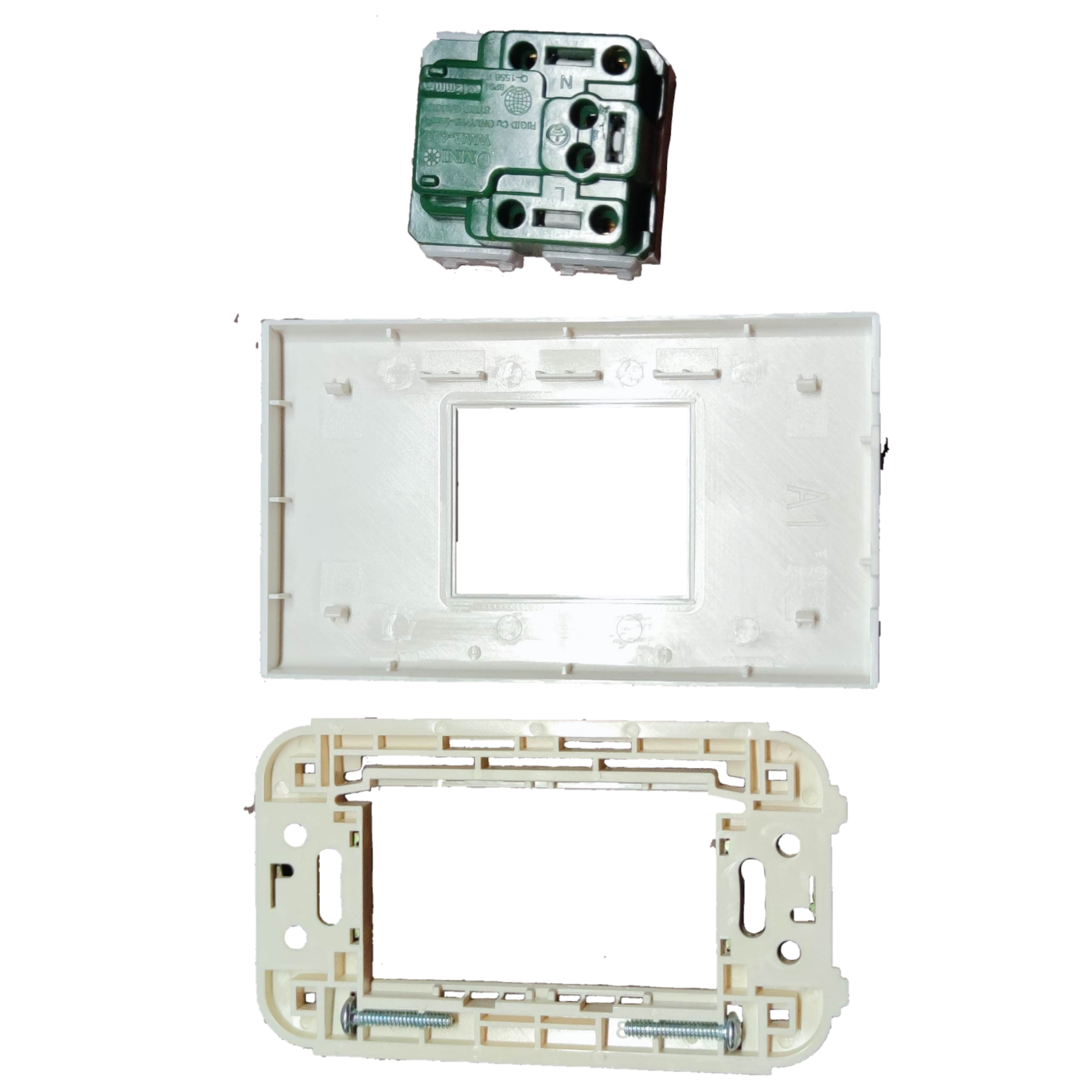 Omni 20A aircon outlet with plate, multi-piece design for easy installation and durability