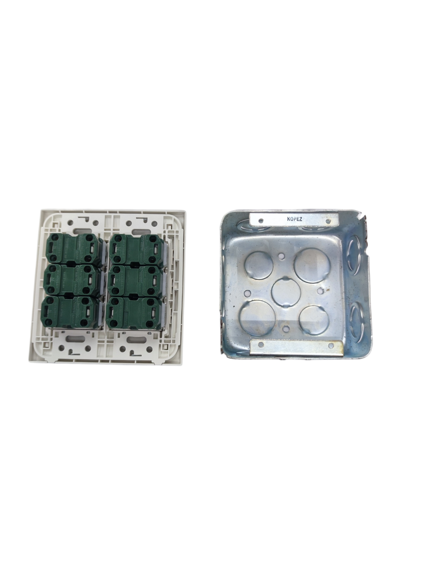 Panasonic 6 Gang Universal Outlet with Utility WEG6806+(6XWEG10919-5)+Utility