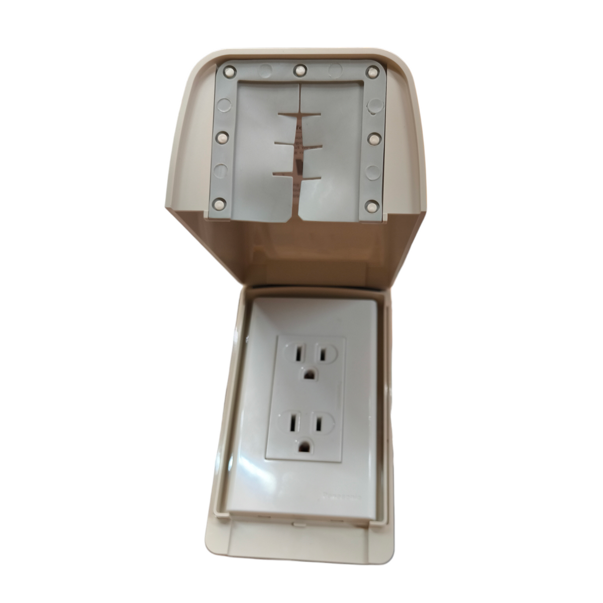 Panasonic & Omni Weatherproof Duplex Flat Pin with Ground 16A 250V WPP-601/WEG6803W-1/WEG1512-5