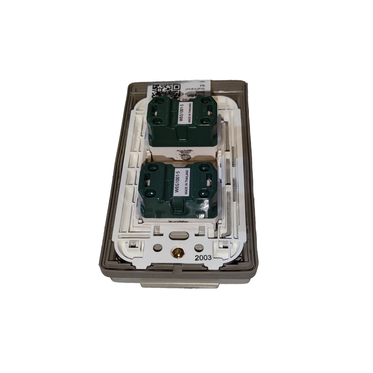 Panasonic Weatherproof Plate 2 Gang Flat Pin Outlet Wide Series, 2 Gang Outlet with Weatherproof Plate Cover 16A 250V WEG1001-5 x2 / WEG7902
