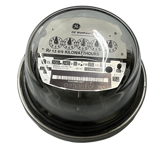 GE analog 3 wire kilowatt hour meter CL200 with clear protective cover and dials for energy measurement