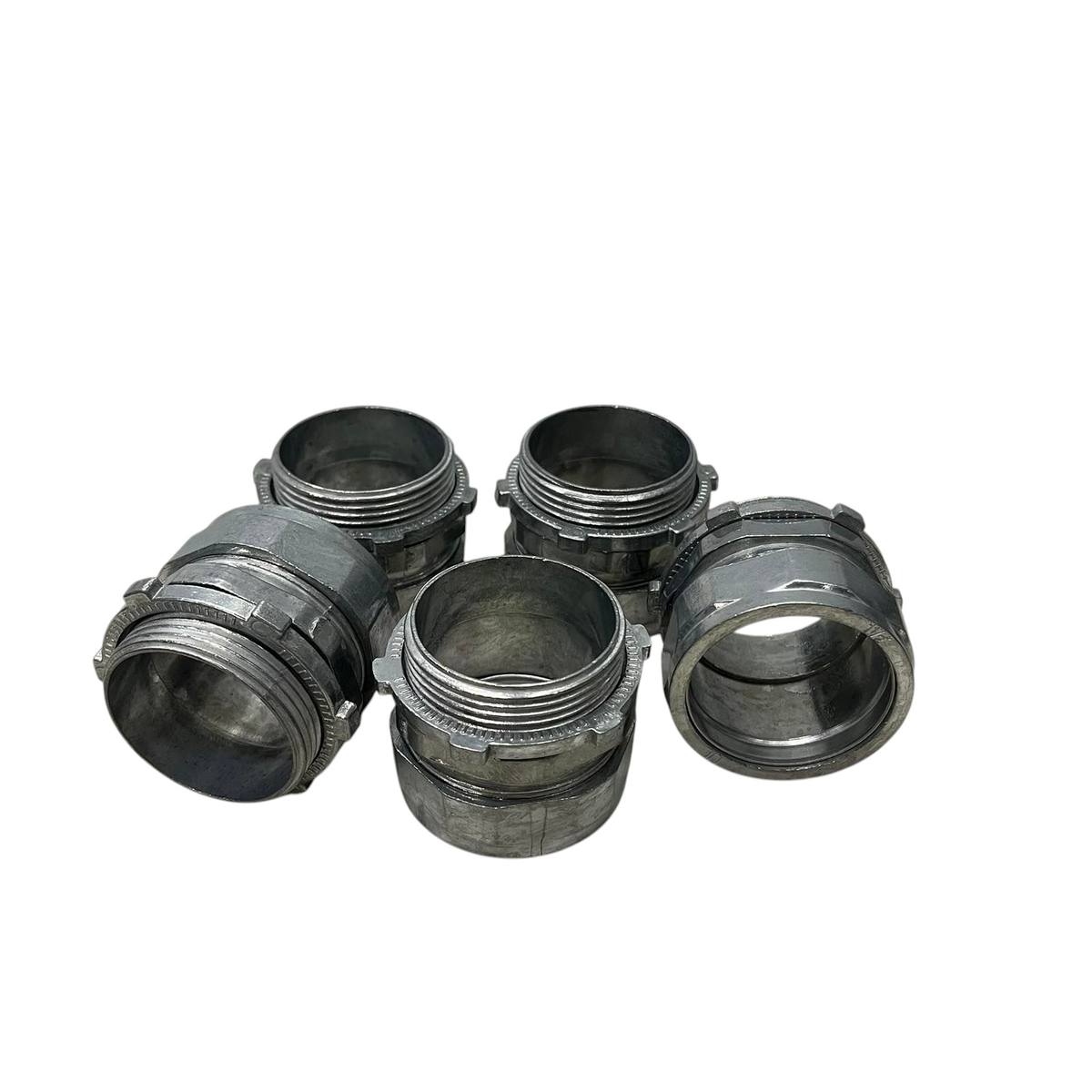 Local 1 1/2 EMT Connector Compression 40mm