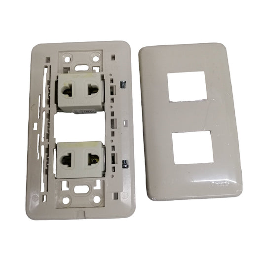 Omni Classis Series 2 Gang Universa Outlet 16A 250V with Plate Cover WEP-102+(WEU-200x2)