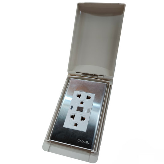 Omni & Royu GFCI Duplex Outlet 20A 250V with protective cover and stainless steel faceplate
