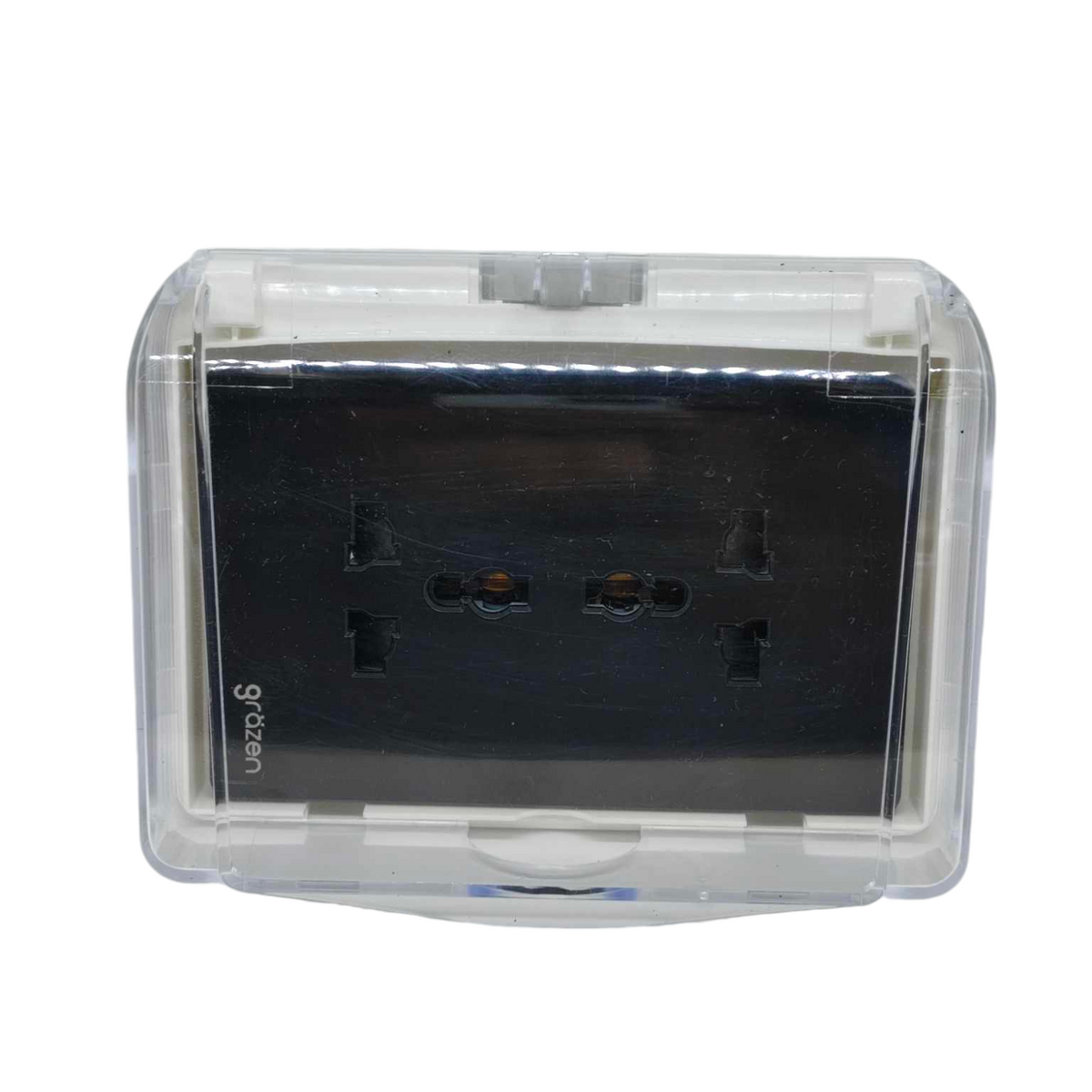 Grazen 16A 220V waterproof plate cover designed for outdoor electrical safety.
