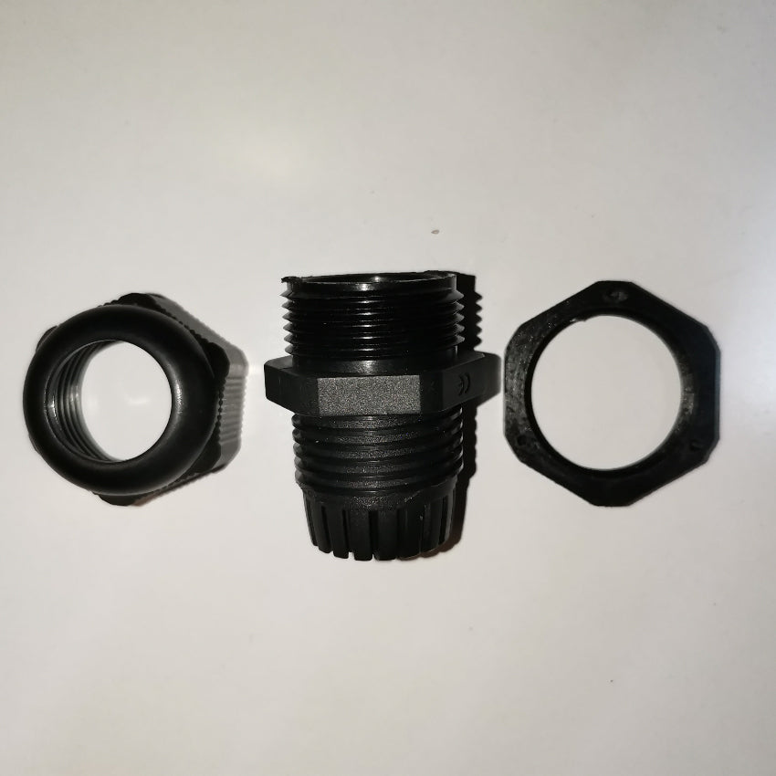 Grippes Cable Gland M25 13-18mm black plastic cable management gland with locking nut and seal ring