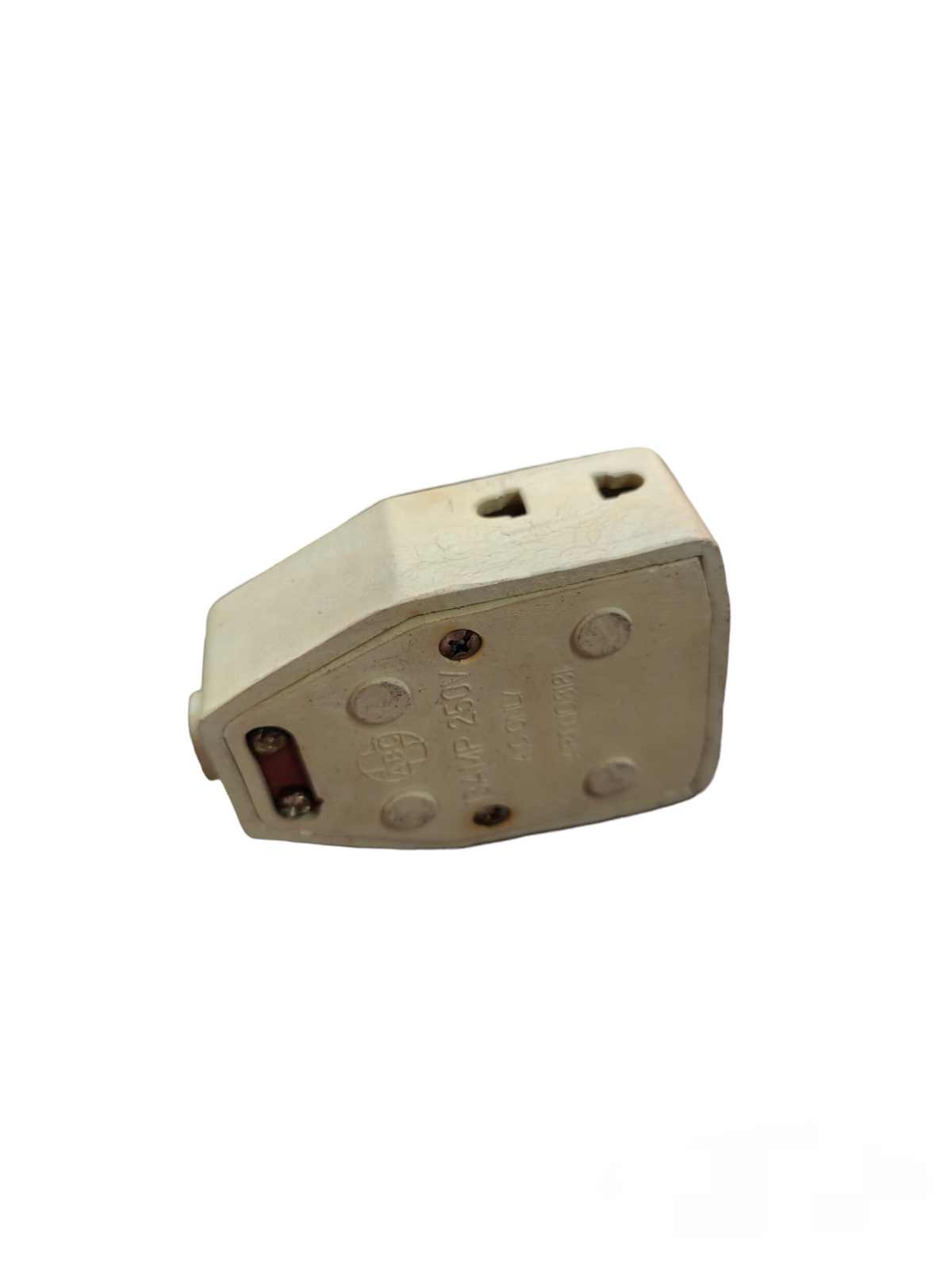 China Rubber Outlet 220V Single white electrical plug adapter for power connection