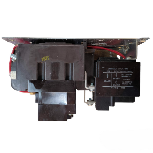 Cutler Hammer Contactor 45A 480V Nema Size 2 electrical component for power control