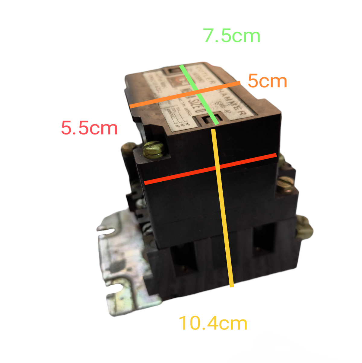 Cutler Hammer Magnetic Contactor with Auxiliary showing dimensions in centimeters for power points switches and plugs