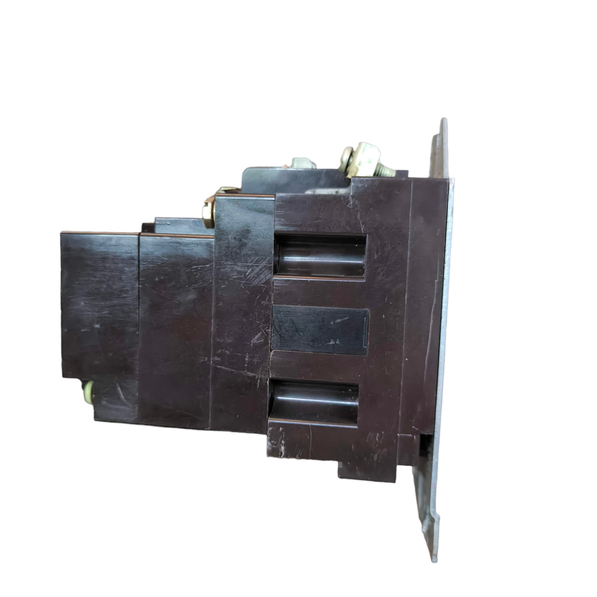 Cutler Hammer Magnetic Contactor with Auxiliary in black for power points switches and plugs