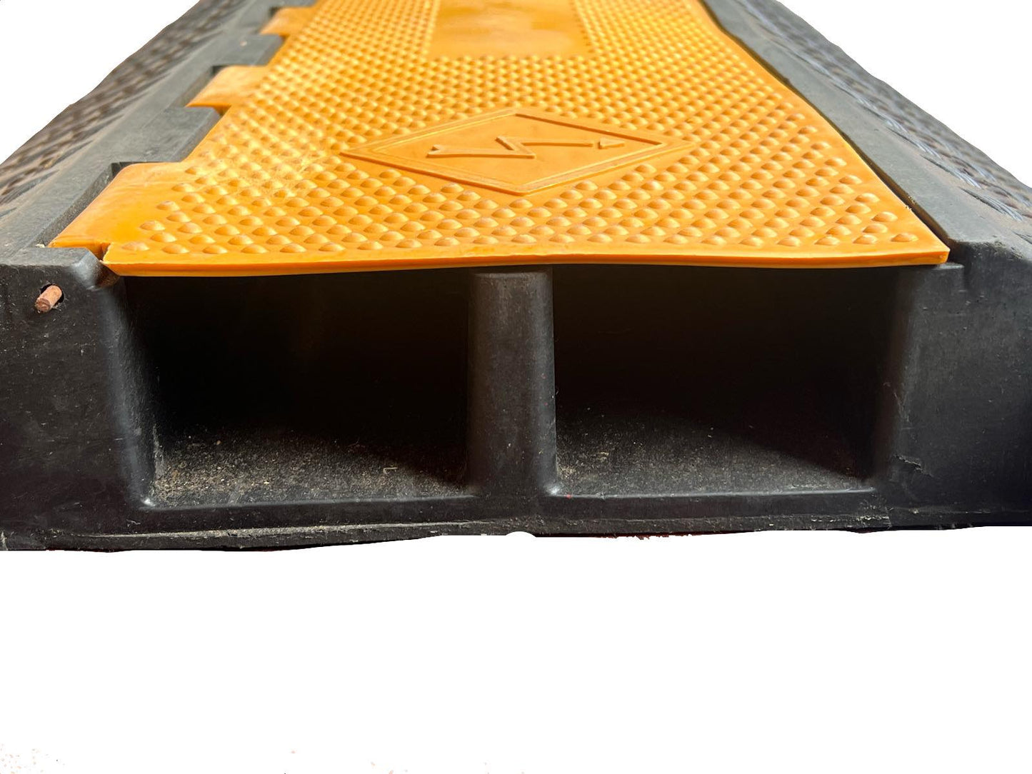 Grippes 2 Channel Cable Ramp XL 900mm x 58mm x 90mm