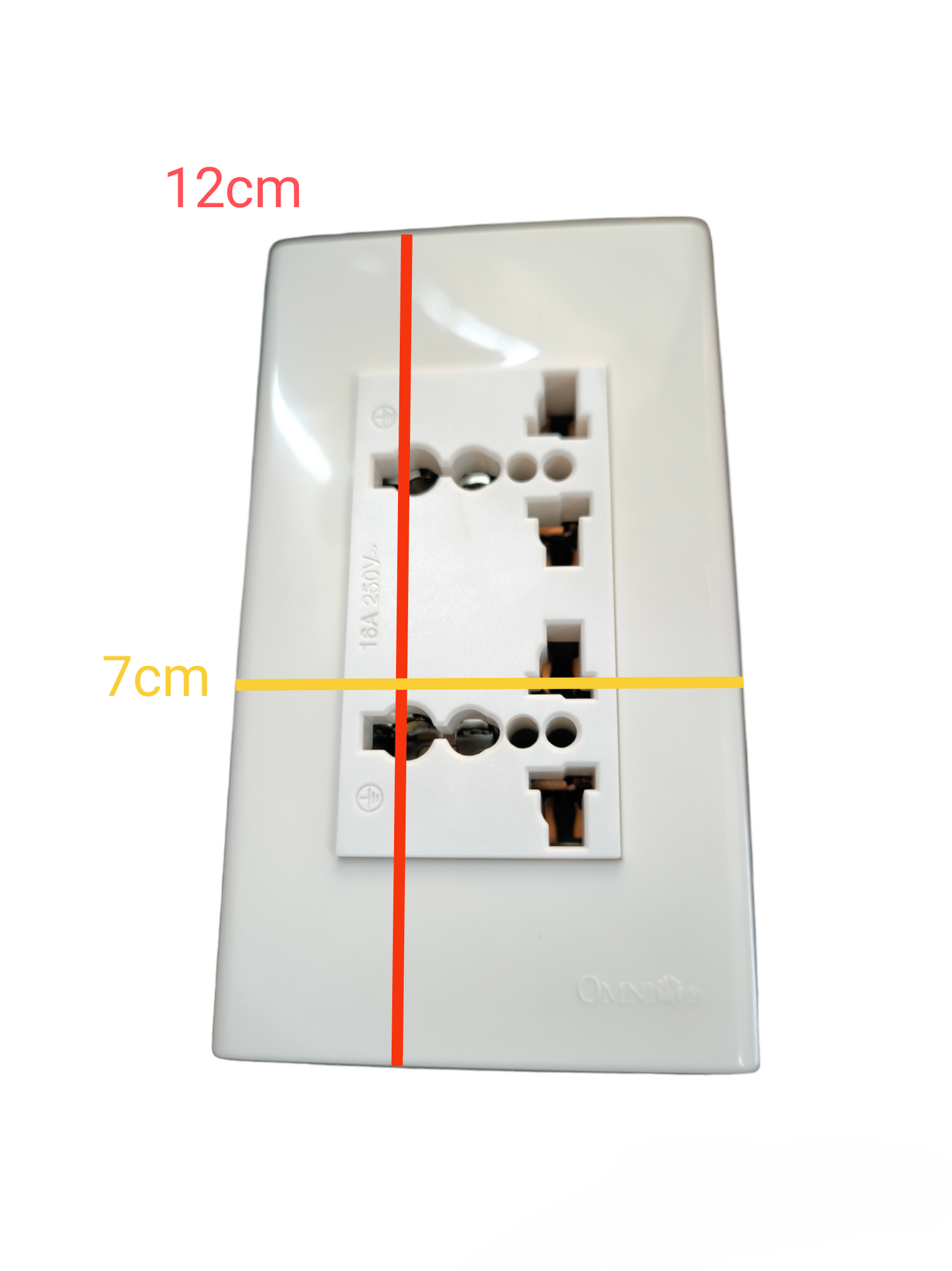 Omni Duplex Universal Outlet with Ground WWP-113+WWU-402