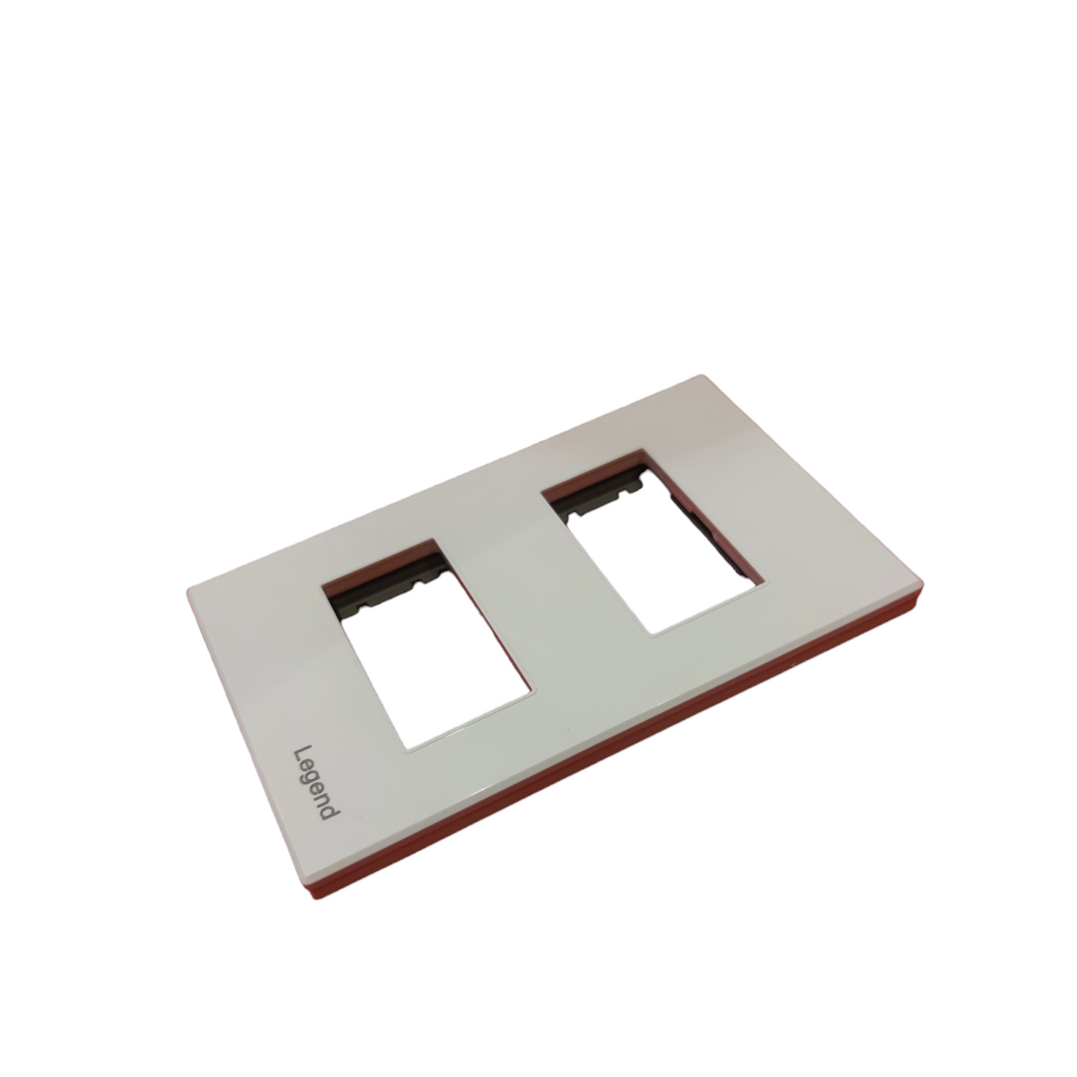 Legrand Universal Outlet with Ground 16A 250V LSO122
