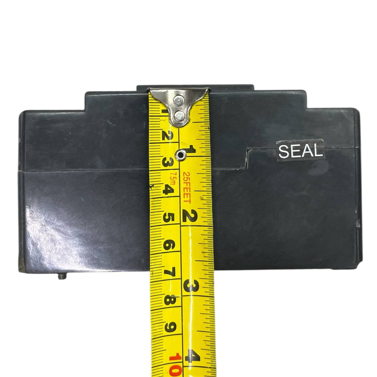 GE 15A 3Pole Industrial Circuit Breaker 220V with measuring tape for size indication