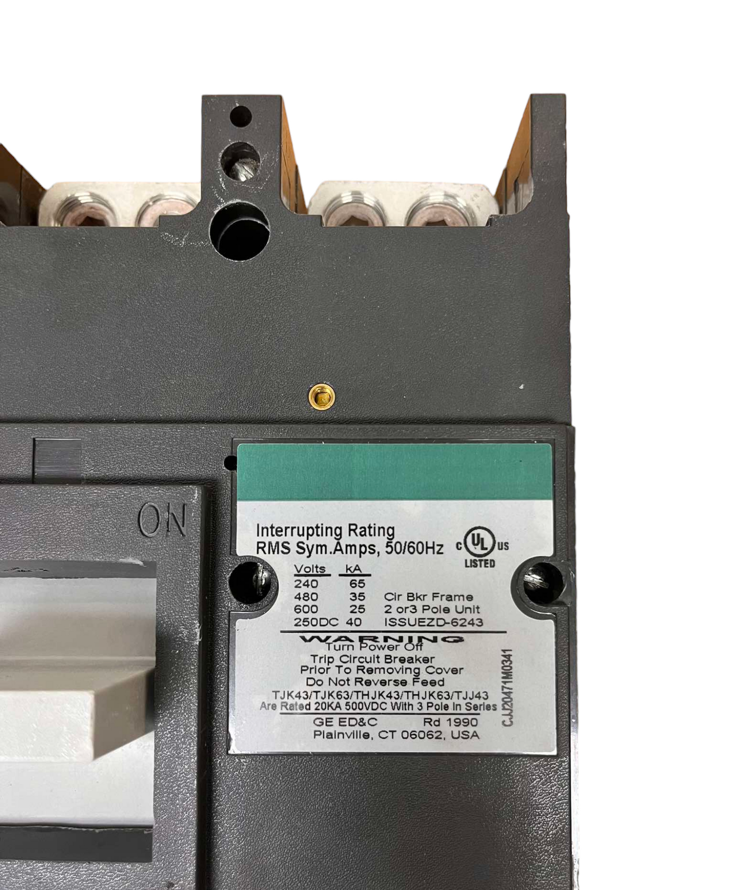 GE 400A 3 Pole Industrial Circuit Breaker with interrupting rating label and circuit break switch