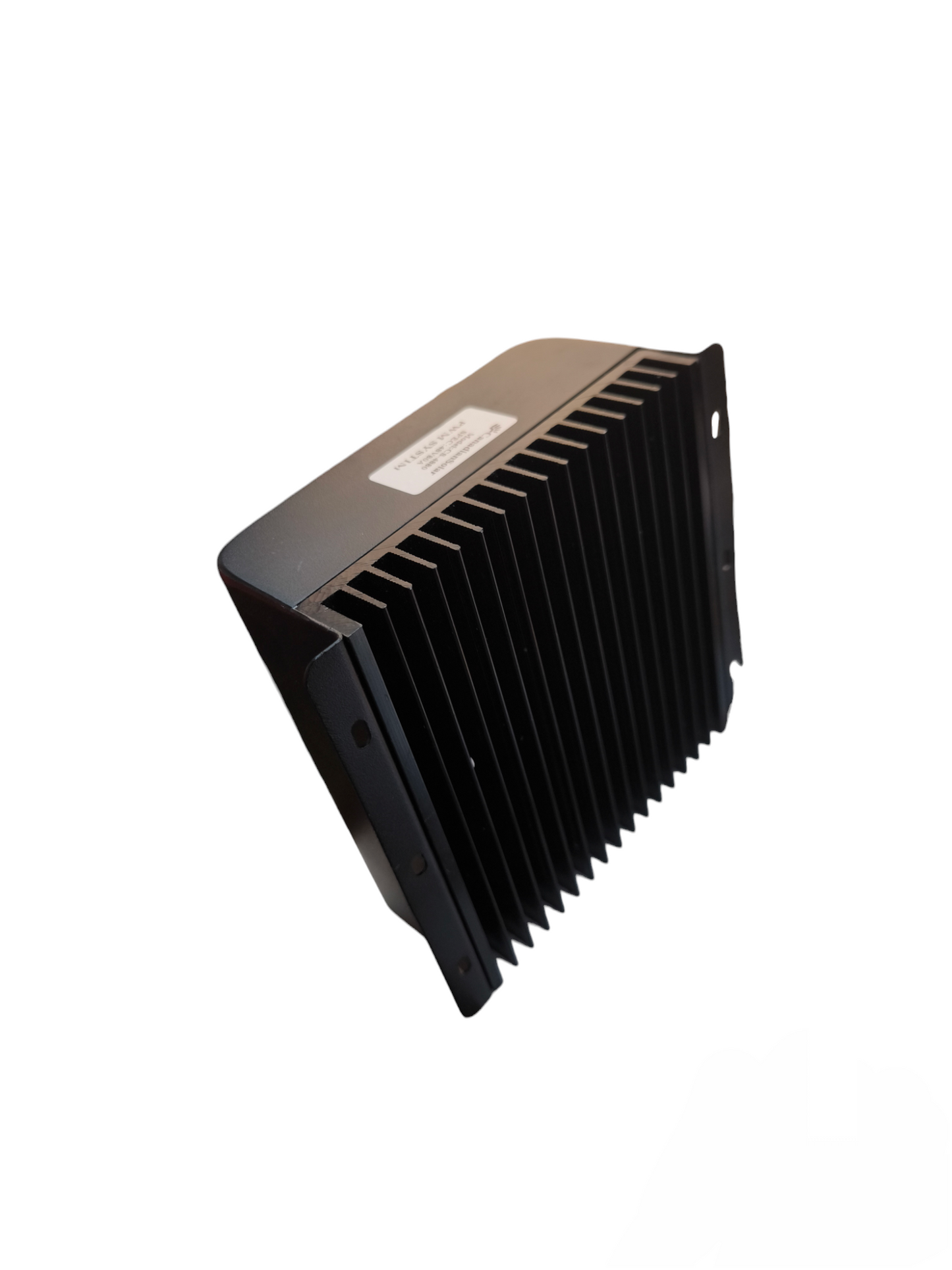 ZwitseRise DC Solar Charge Controller with black heat sink fins for efficient cooling