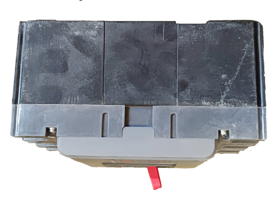 Himel 180A MCCB Industrial Circuit Breaker 3P top view molded case with black housing and red handle