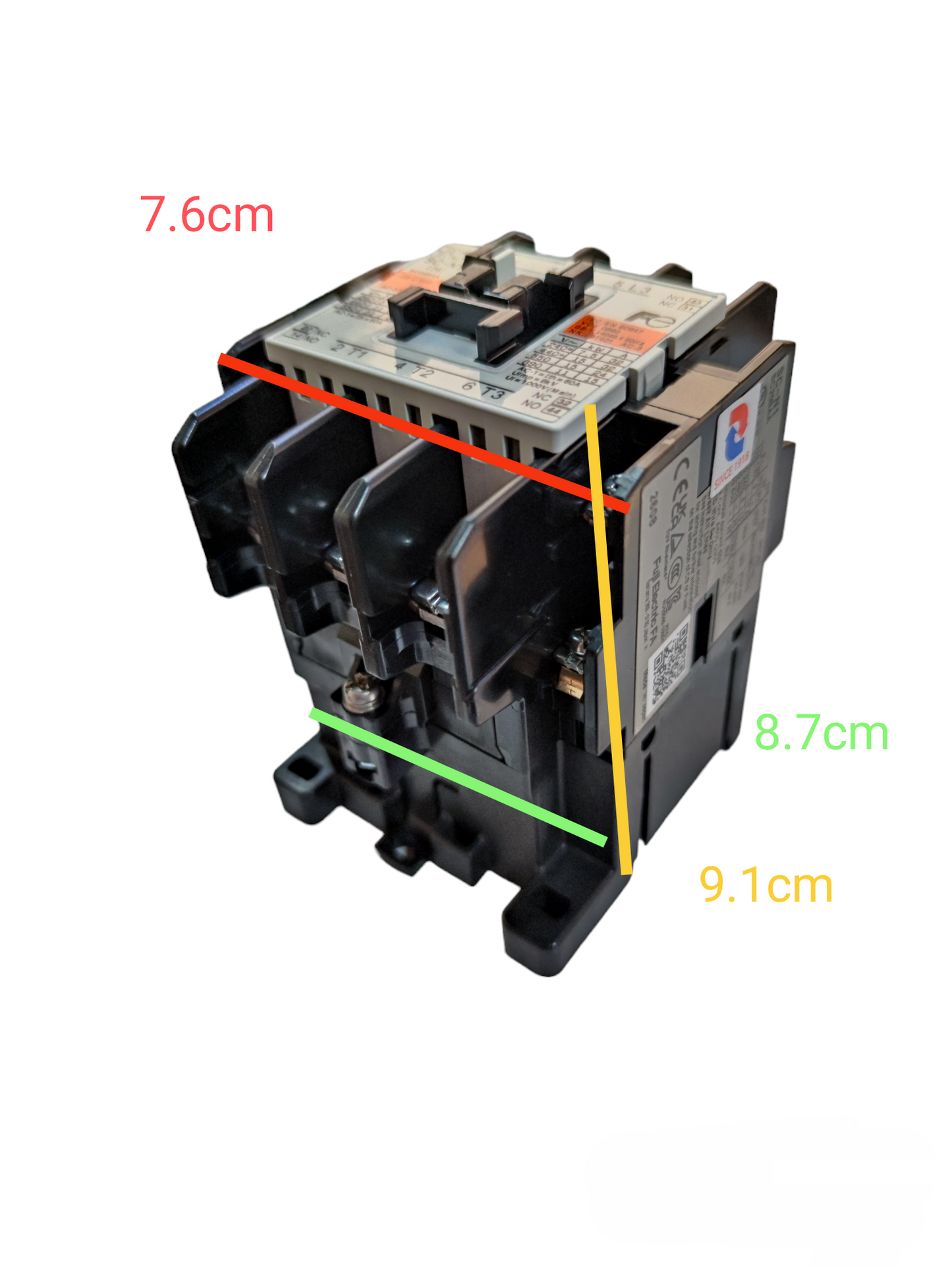 Fuji Magnetic Contactor 28A 220V SC-N1 with three terminals and compact black housing