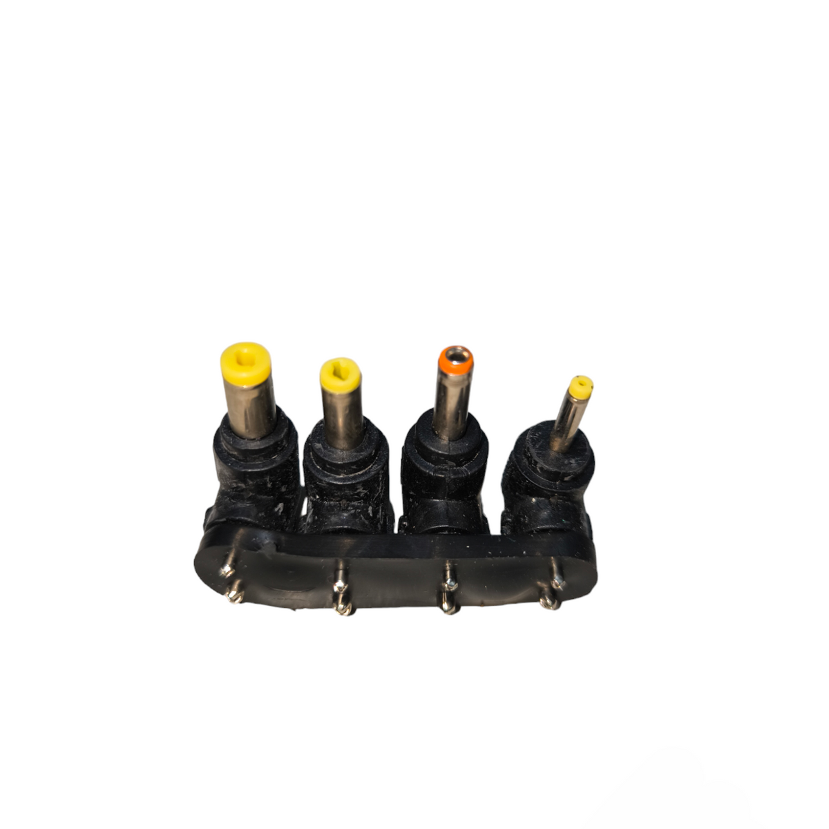 MW Switching Universal Power Supply with four different size DC plug connectors for versatile power connections
