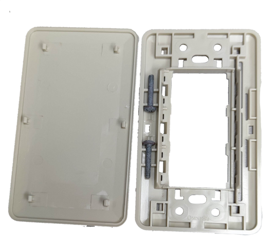 Omni WEP-100 classic cover for power points and switches with mounting screws in white plastic