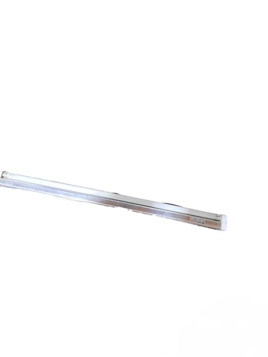 Opple 14W T5 fluorescent tube in sleek design for energy-efficient lighting solutions