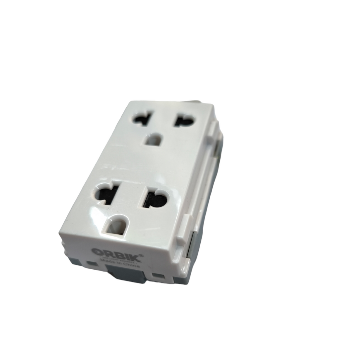 T&J Duplex Outlet Device with Ground 16A white power socket for electrical connections