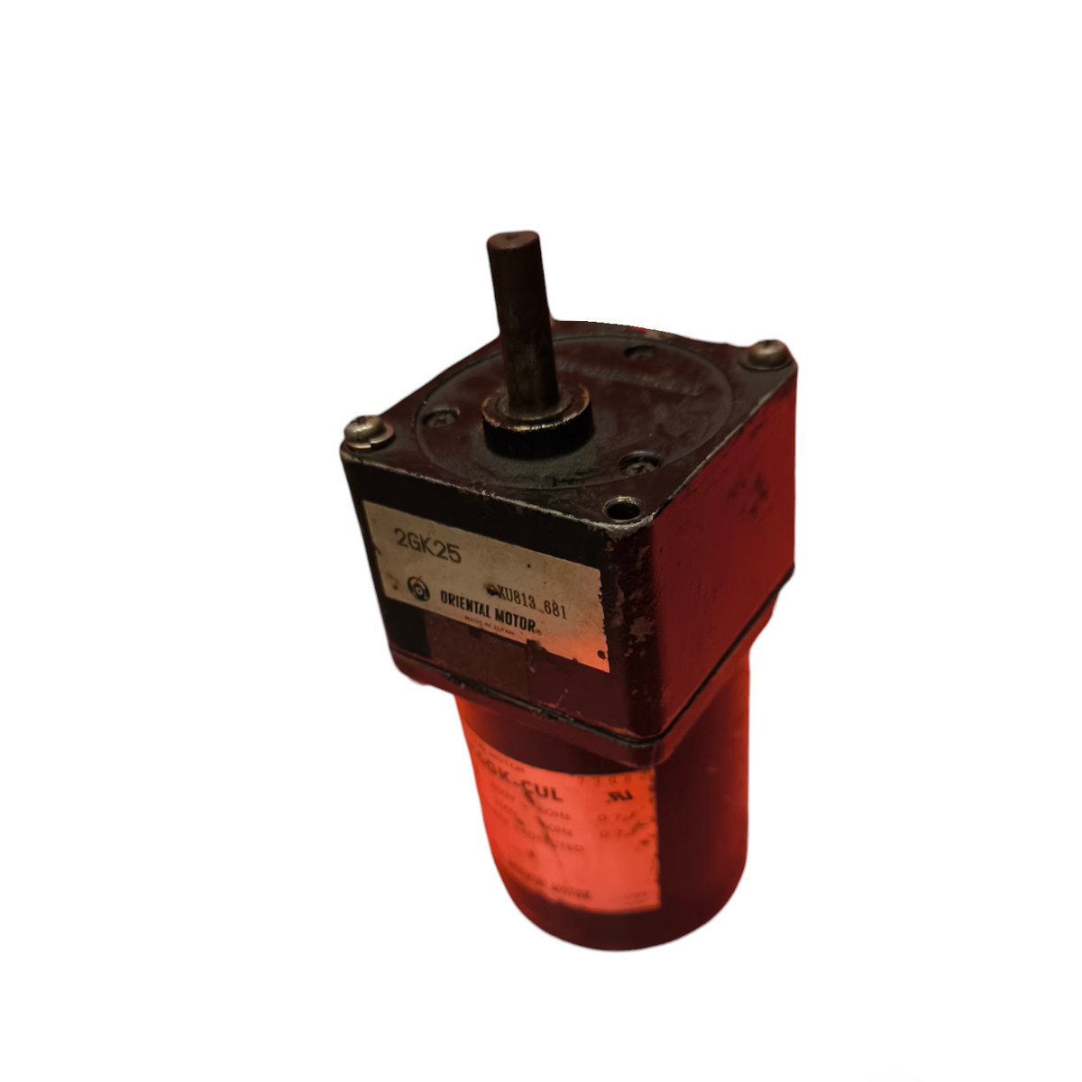 Oriental Motor induction Motor Induction Motor 5.5W 200V with shaft and label visible