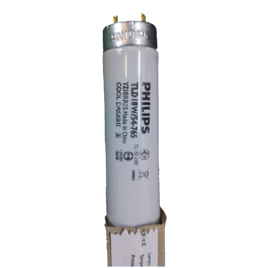 Philips 18W Fluorescent Tube T-8 Daylight with efficient lighting for various indoor applications