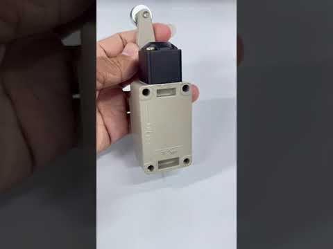 Chint Limit Switch 5A 220V with Lever and Roller YBLX-WL/CA2