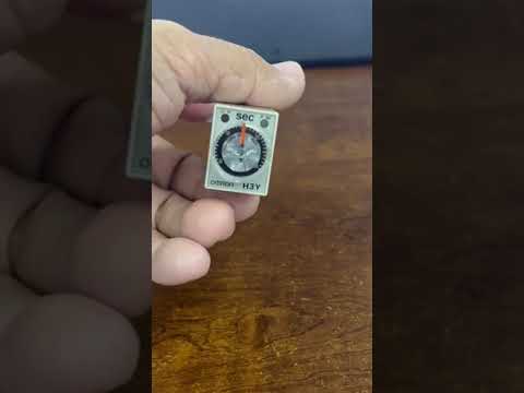 Omron Timer Relay 30 seconds 8 pins 24v DC (H3Y-2)