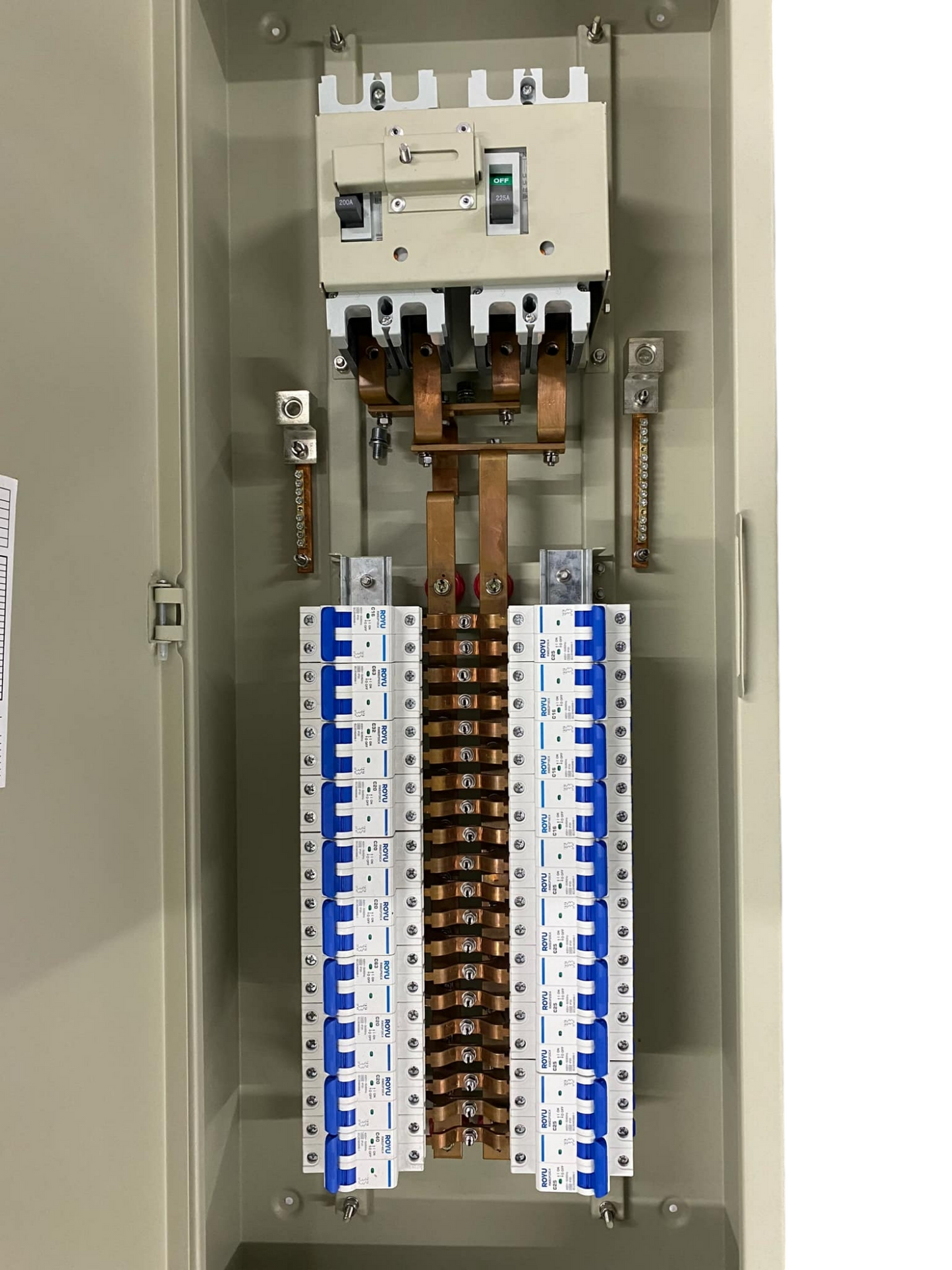 Chint 160A 2 pole MCCB panel board with copper busbars and multiple blue white miniature breakers