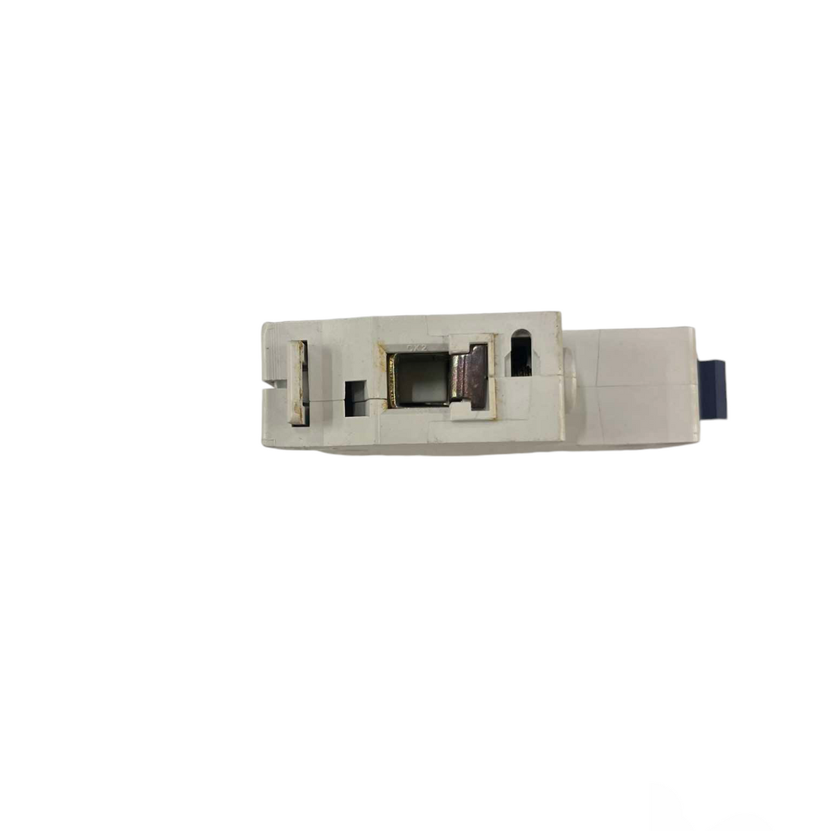 Sassin 3A 1Pole Miniature Circuit Breaker 6KAIC in white for electrical circuitry and parts