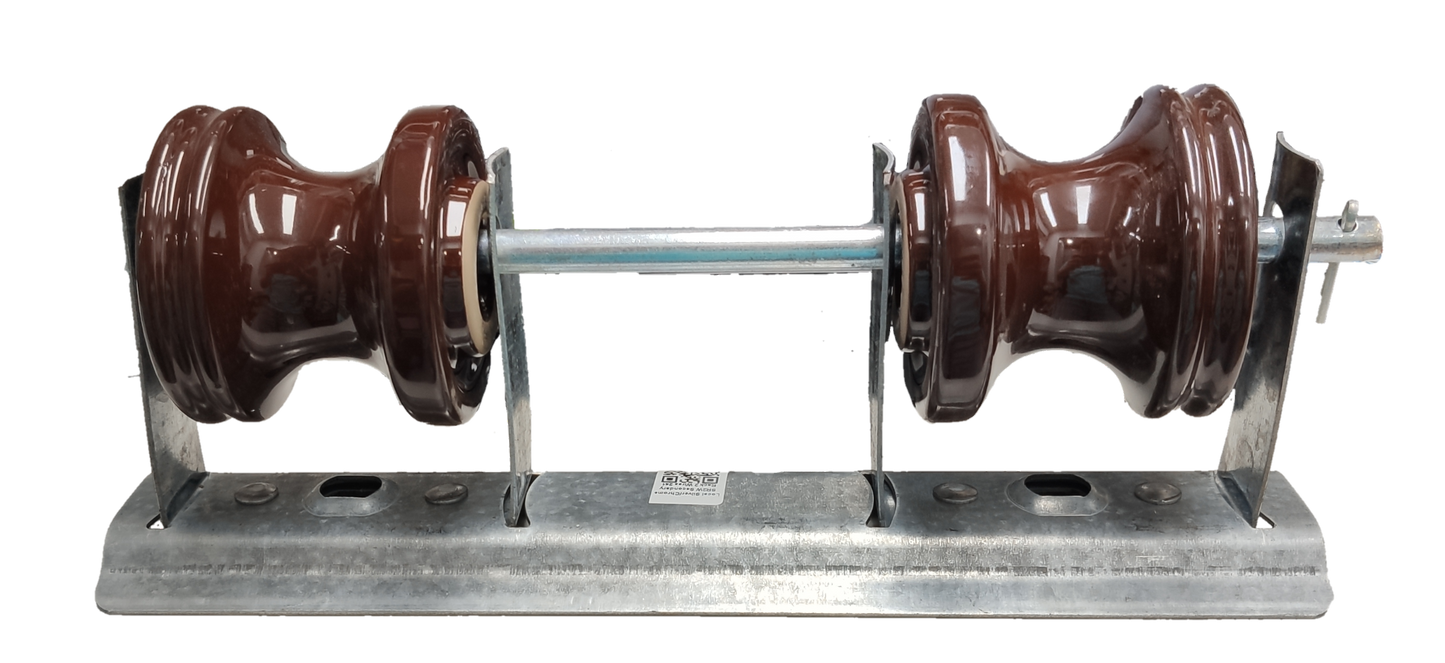 Local Secondary Rack 2 Wire with Spool Insulator cable management hardware on metal base