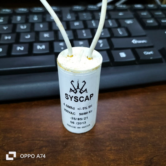 Syscap Motor Capacitor 250V AC with 4.5uF rating for electrical circuit applications
