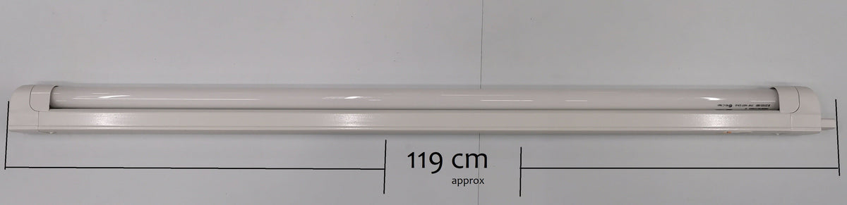 Philips T5 Fluorescent Lamp 28 Watts Daylight tube light measuring approximately 119 cm in length