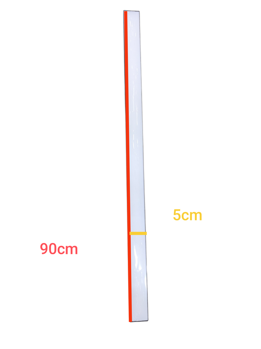 ILLUMIQ TERRA Track Light Series 20 Warm White ceiling light measuring 90cm by 5cm