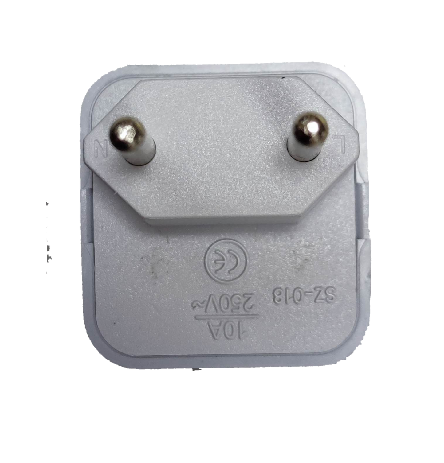 China made universal travel adaptor type C with two round pins and 10A 250V rating