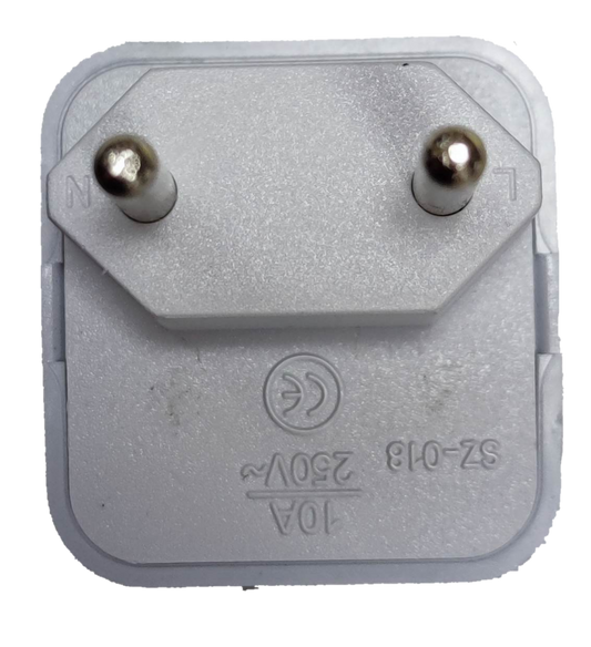 China-made universal travel adaptor type C with two round prongs and 10A 250V rating