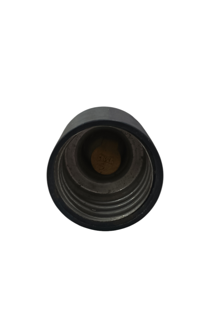 Eagle E40 to E27 Socket Adapter for light bulb conversion with durable black finish