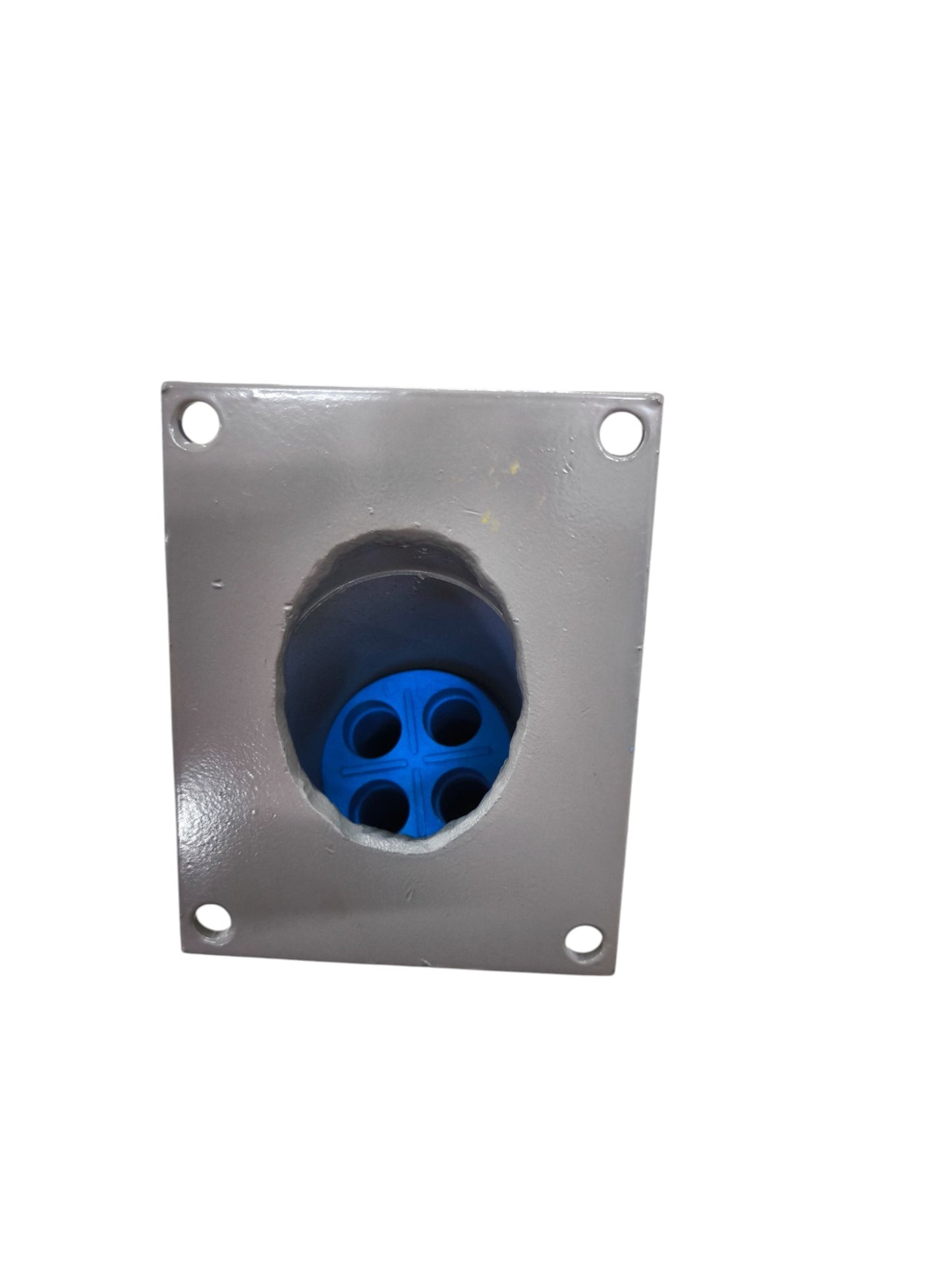 Grippes 300A 3PE chassis socket with blue connector mounted on a gray metal plate