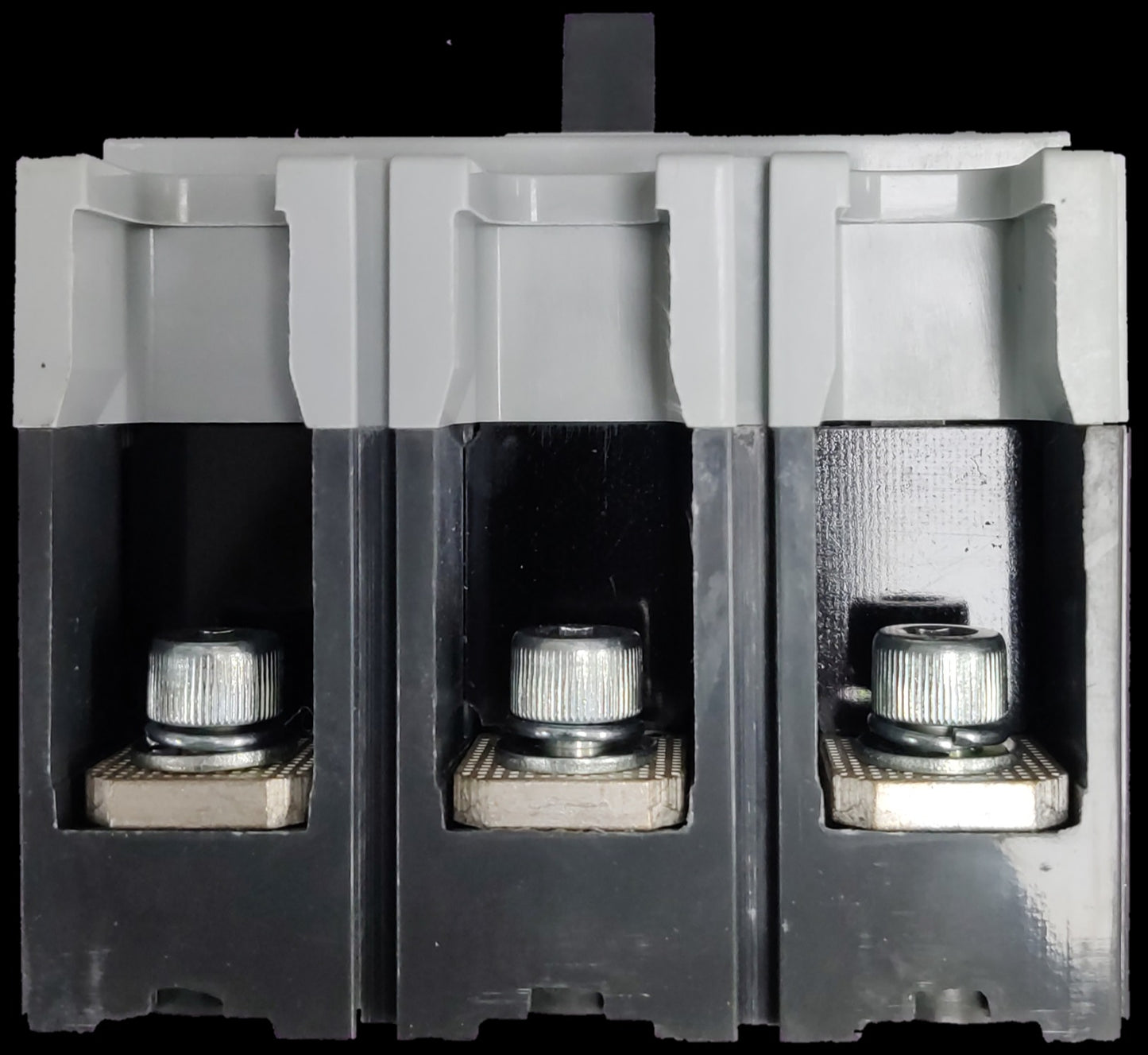 Chint 250A 3 Pole Industrial Circuit Breaker 3 Phase 50 KAIC Circuit Breakers