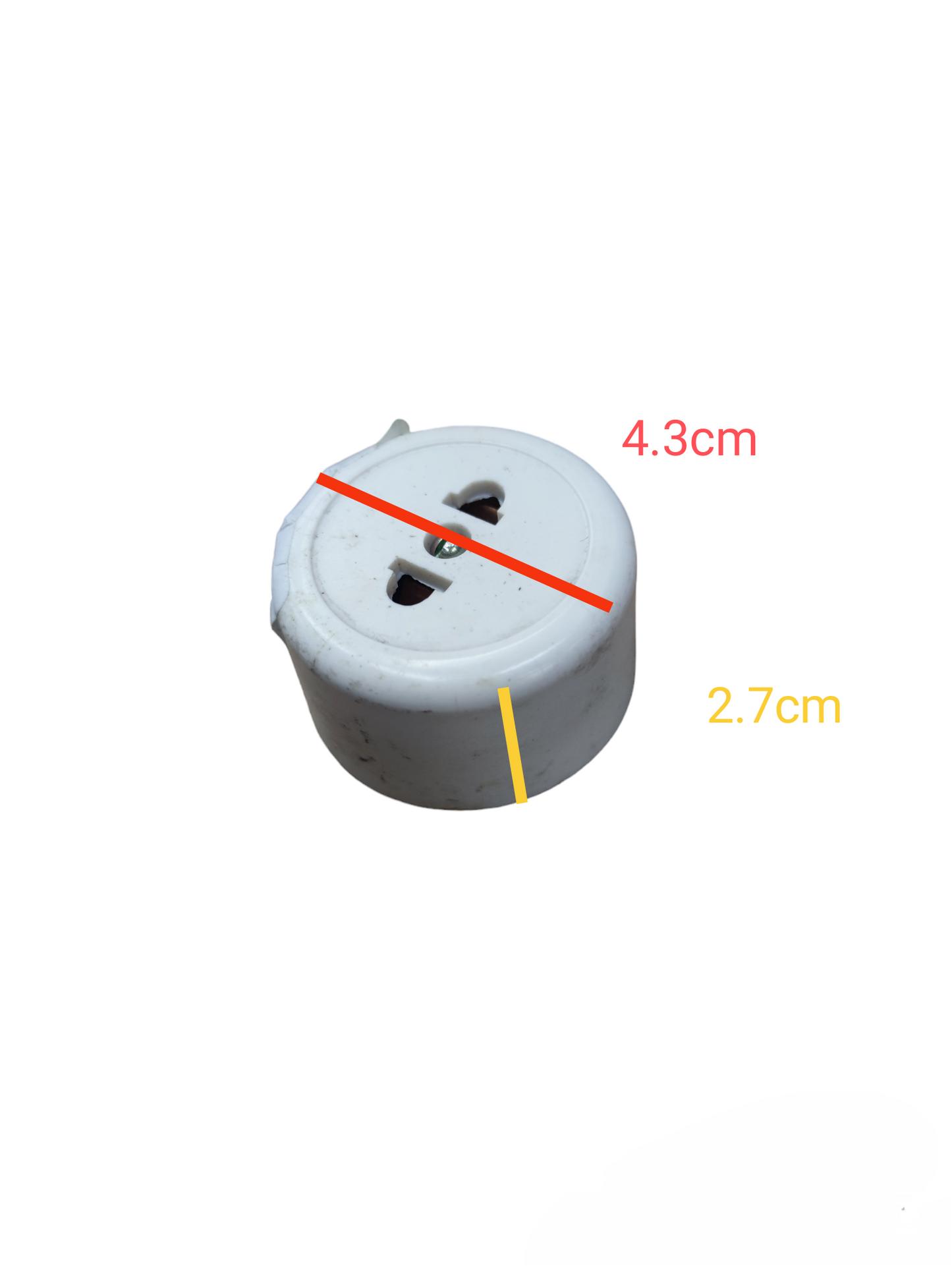 1 Gang Round White 5A 220V power point socket with circular design and compact size
