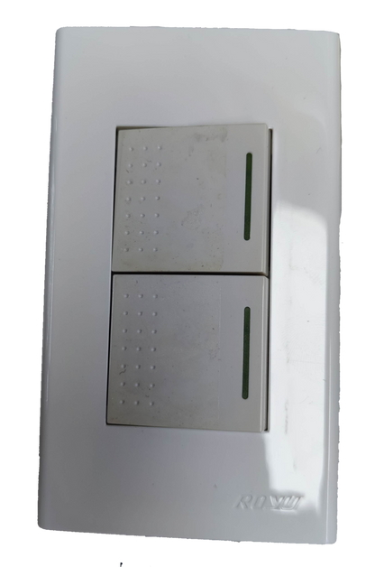 Royu 1 way light switch wide series 3 Device in white with two switches for easy control