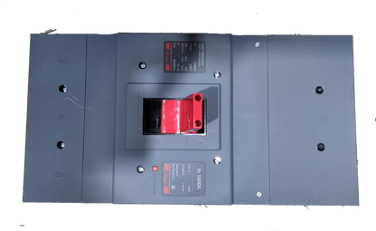 Himel 1000A Industrial Circuit Breaker 3 Pole with red switch and gray casing for electrical protection