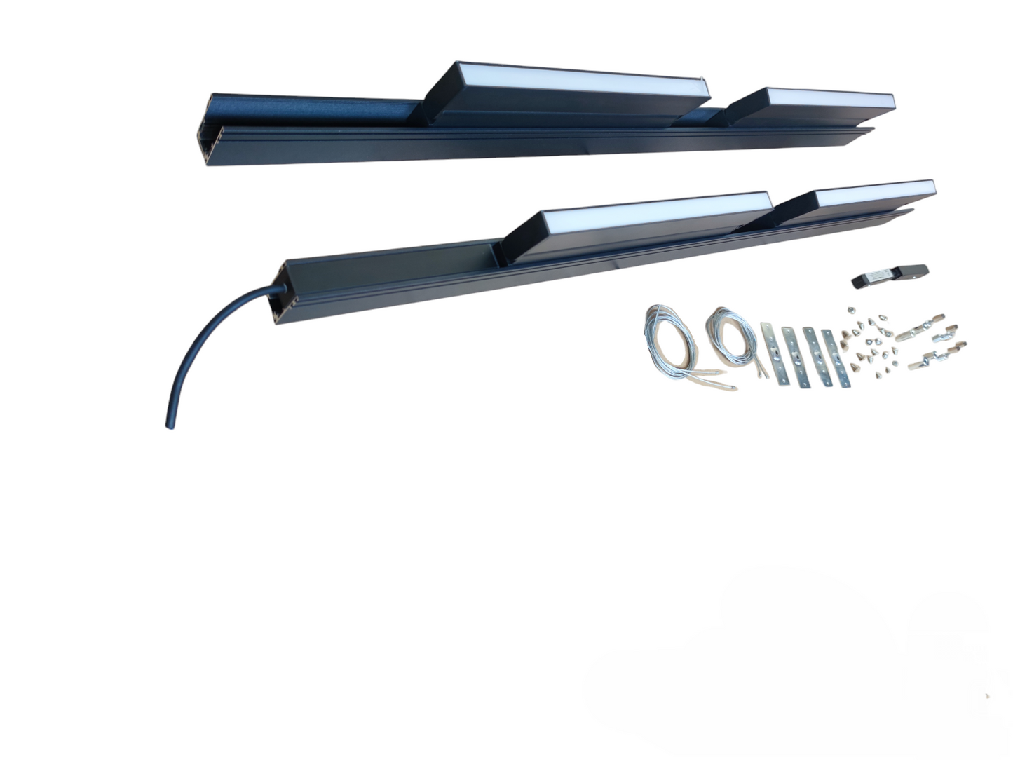 Magnetic Track Light 2 Meters 50mm with 4pcs 18W LED Foldable Flood Track Light 220V Warm White 3000K ( ILLUMIQ TERRA)