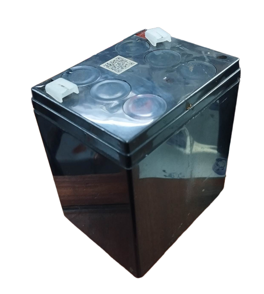 Local 12V 5AH sealed lead acid battery with compact design and durable casing