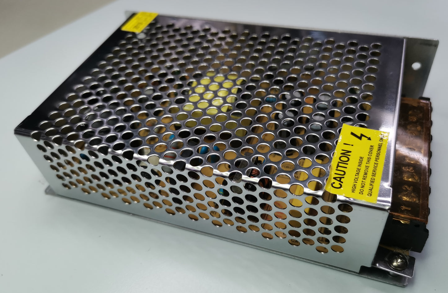 Power Supply 5V 10A, Regulated Output 5VDC 10A Input 220V, LED Driver 5VDC 10A, 5V 50W, CCTV Power Supply 5VDC 10A (ZwitseRise)