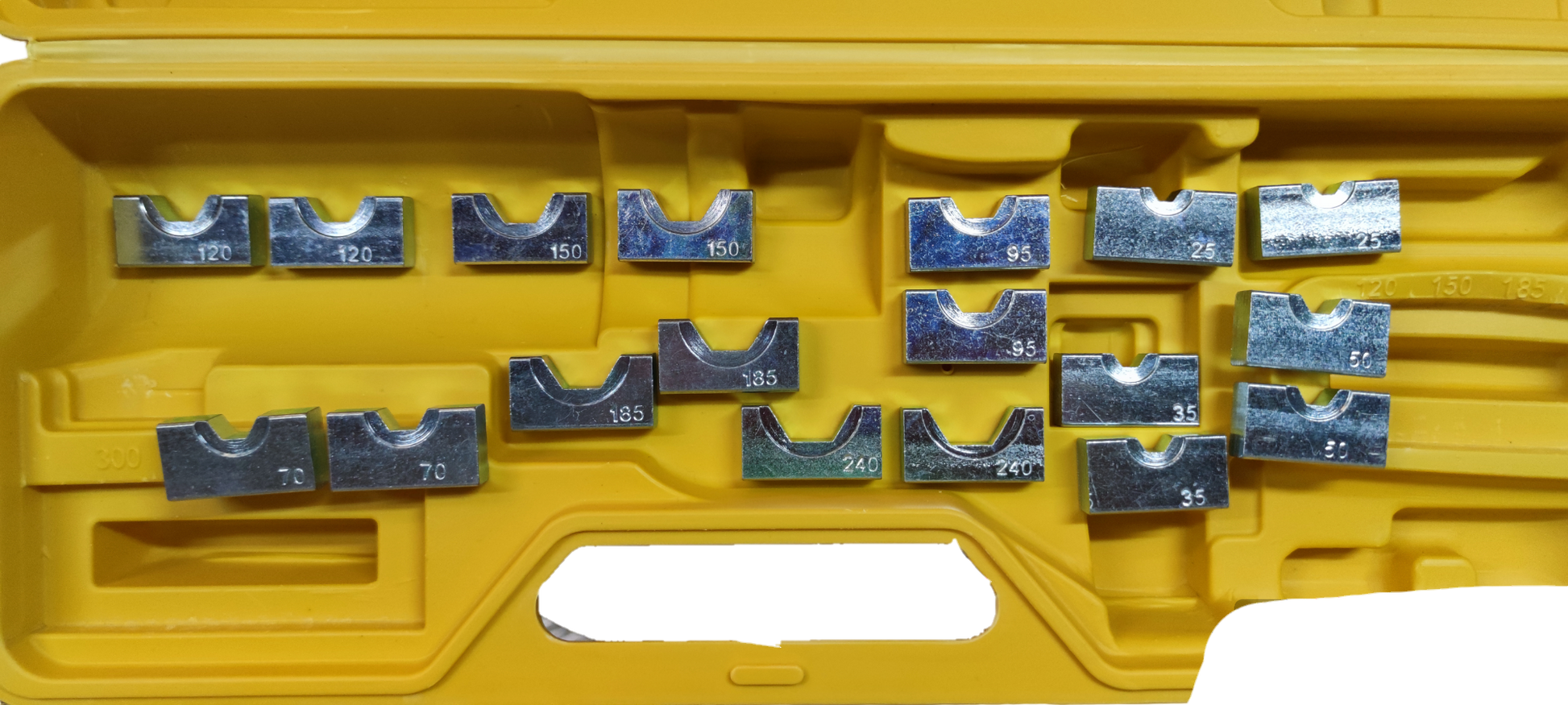 Grippes 16mm to 240mm cable crimping pliers set with multiple metal connectors for various crimping tasks